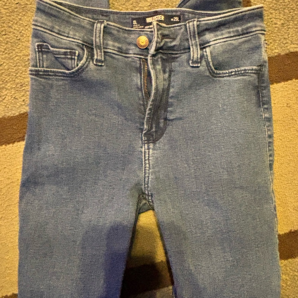 Hollister Women's Classic Blue Skinny Jeans